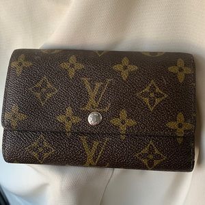 Louis Vuitton trifold wallet
